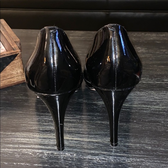 Cole Haan stilettos - Picture 3 of 4